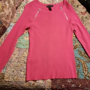Ladies Hot Pink Sweater w/ Alternative Zippers